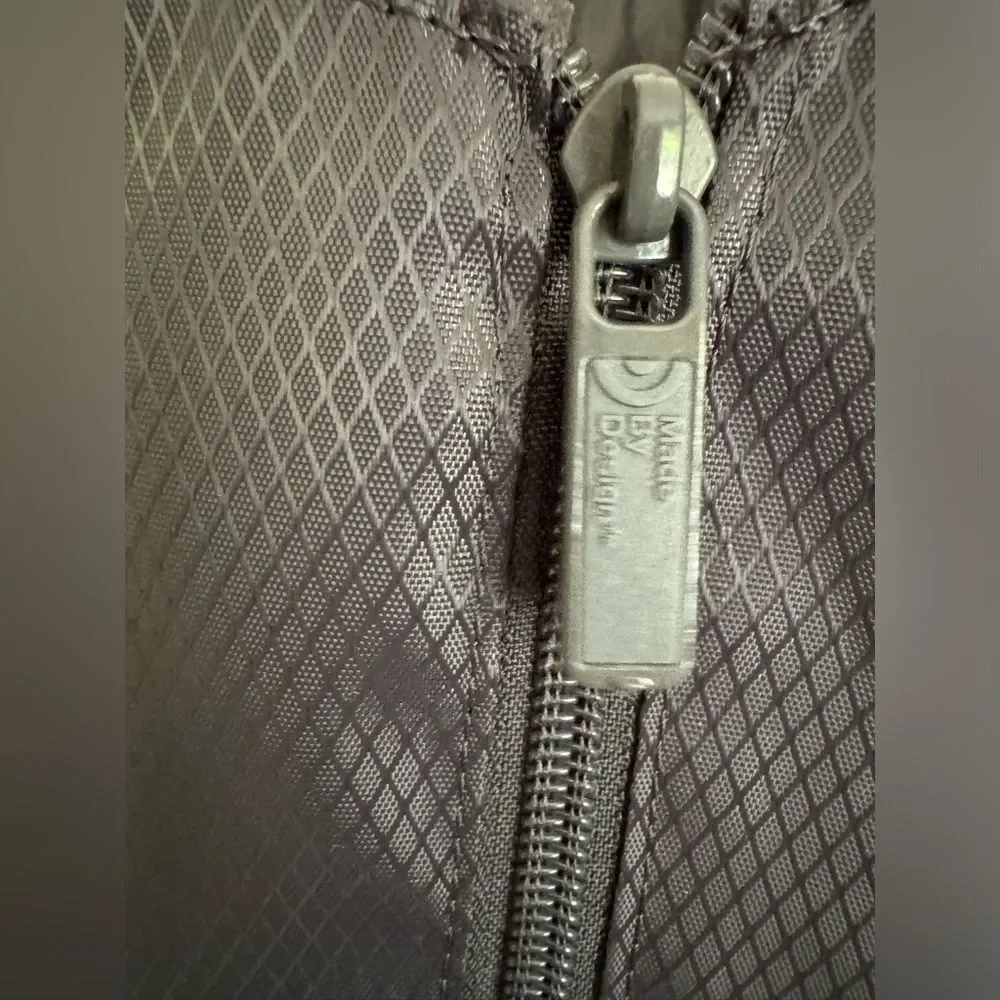 Garment bag NWOT